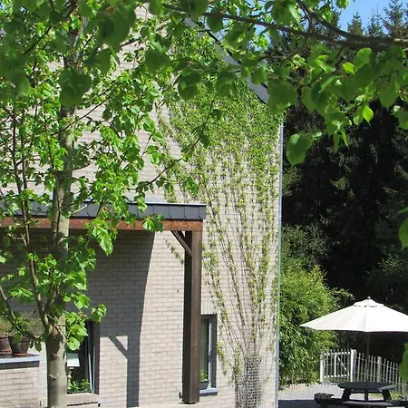 La Paresse Bed and Breakfast